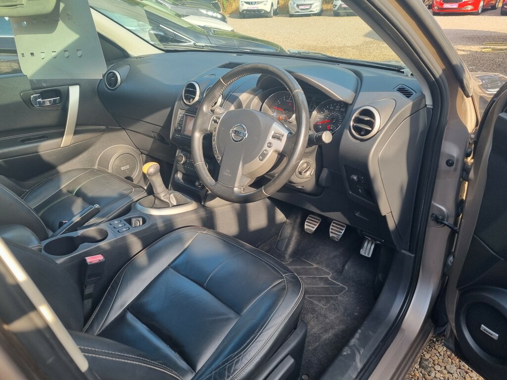 Nissan Qashqai Hatchback Acenta Grey #11