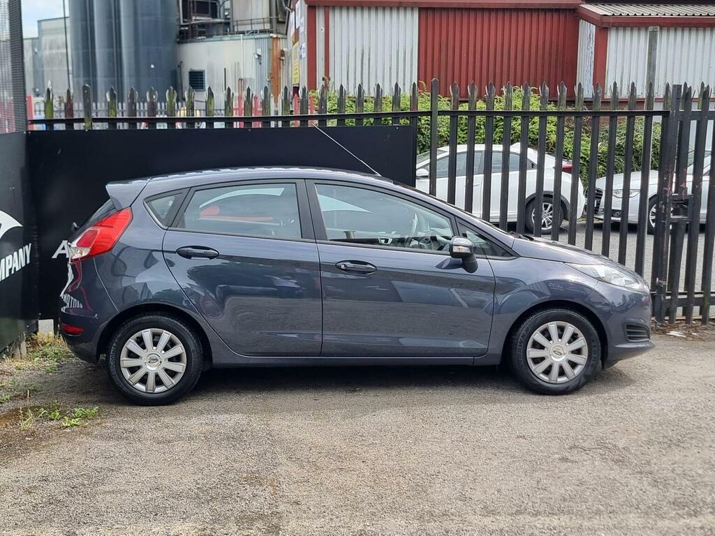 Ford Fiesta 1.6 Tdci Econetic Style Euro 5 Ss 201515 Grey #5
