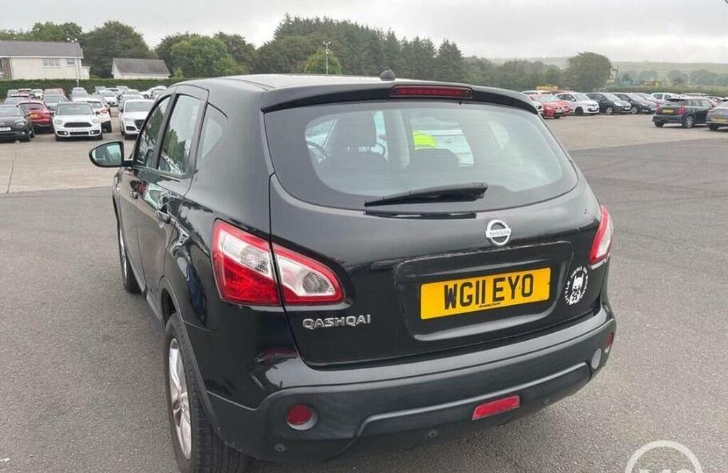 Nissan Qashqai 1.6 Acenta 2Wd Euro 5 Ss 201111 Black #4