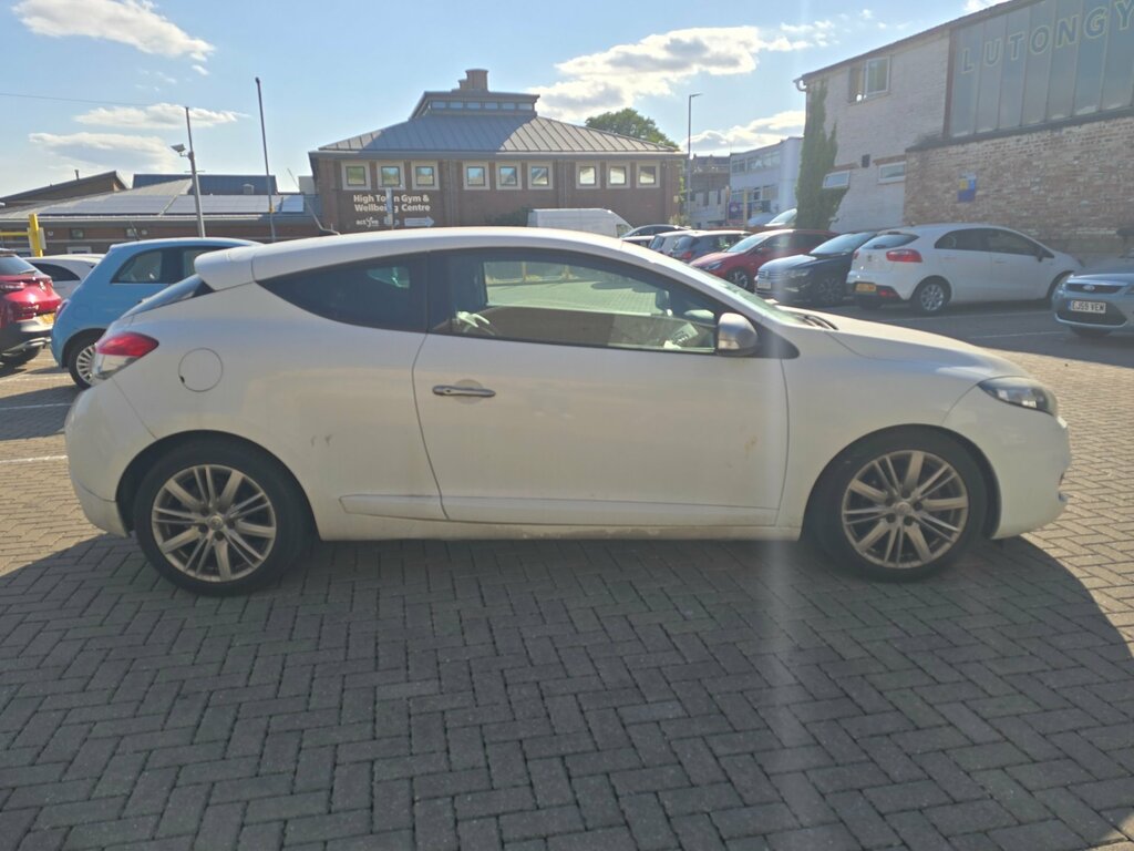 Renault Megane 1.5 Dci Gt Line Tomtom Coupe Eur White #6