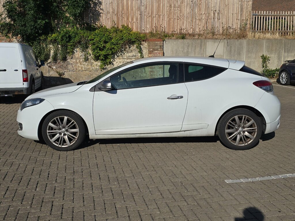 Renault Megane 1.5 Dci Gt Line Tomtom Coupe Eur White #2