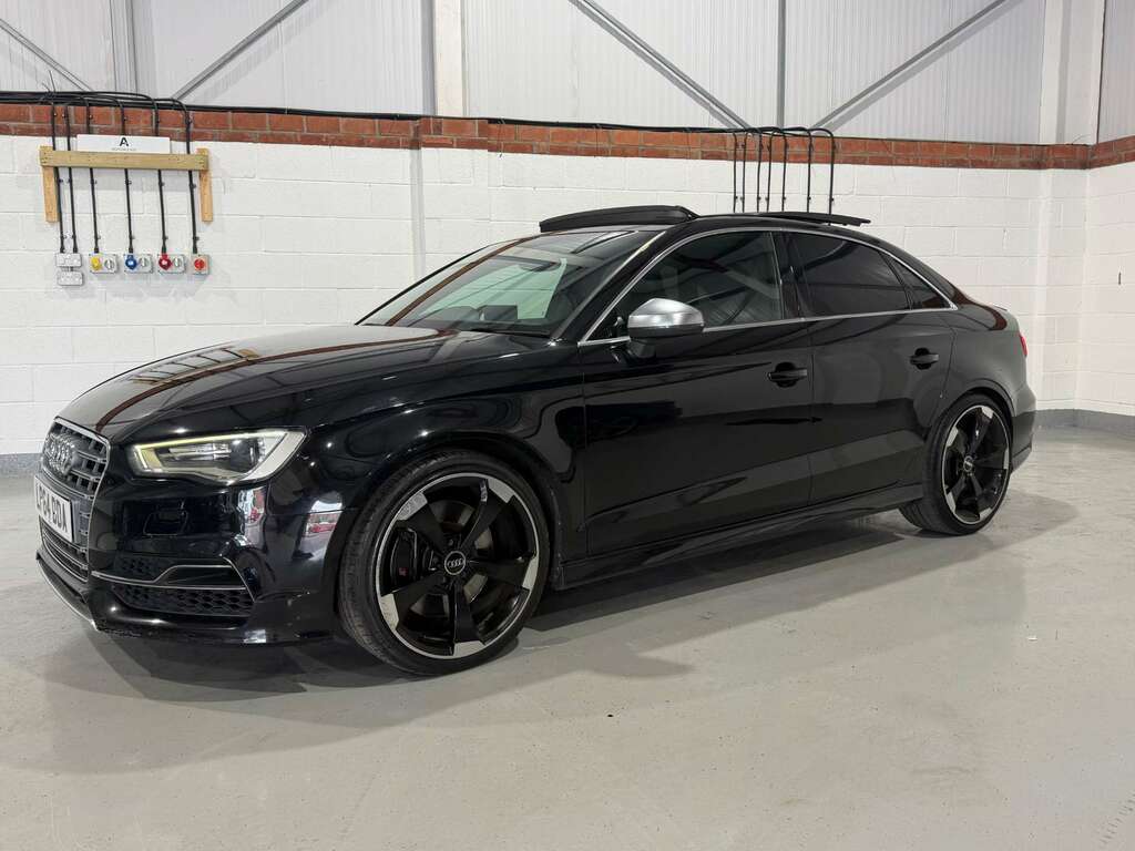 Audi S3 Hatchback 2.0 Tfsi Sportback S Tronic Quattro Euro Black #9