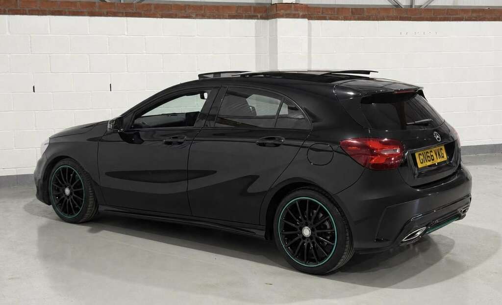 Mercedes-Benz A Class 2.1 A 220 D Motorsport Edition Premium GN66YAG Black #2