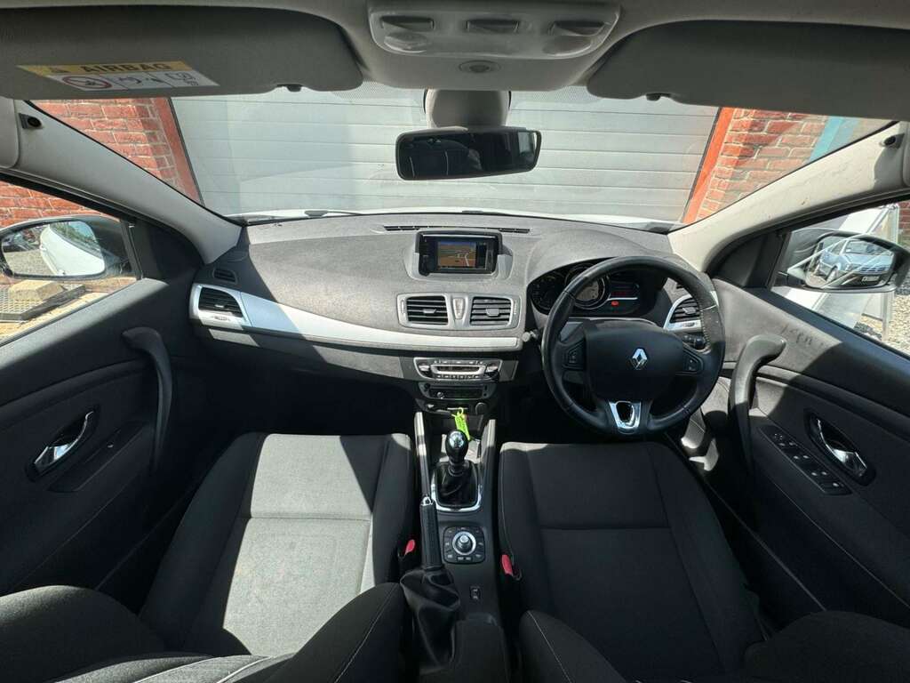 Renault Megane Expression Plus Energy Dci Ss Black #6