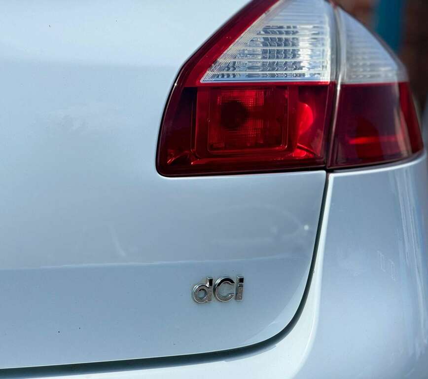 Renault Megane Expression Plus Energy Dci Ss Black #2