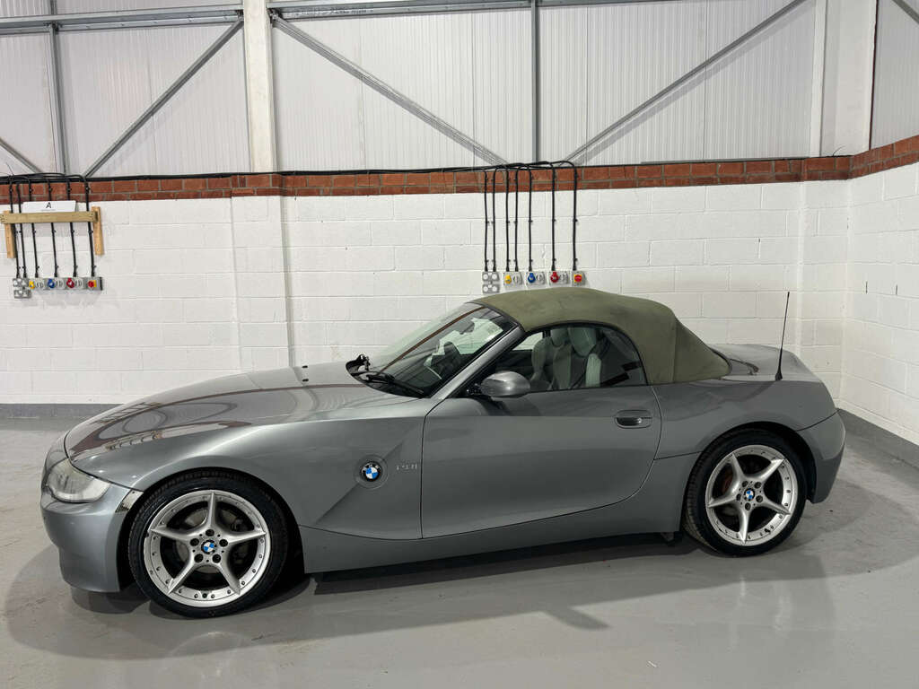 BMW Z4 3.0 35I Convertible Black #15