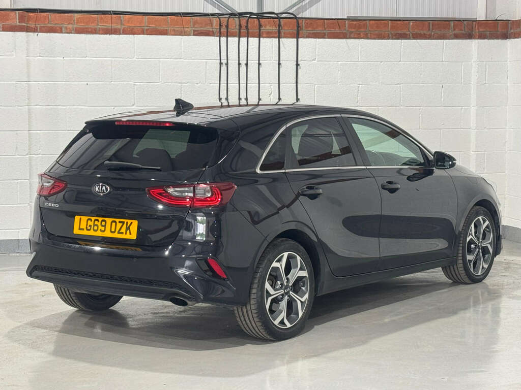 Kia Ceed 1.6 Ceed 3 Crdi Isg Black #4