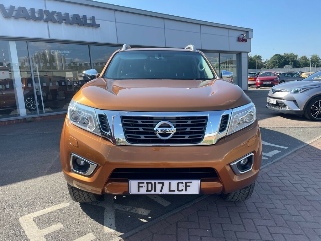 Nissan Navara Tekna 2.3 Dci 190Ps 4X4 With Canopy FD17LCF Yellow #2