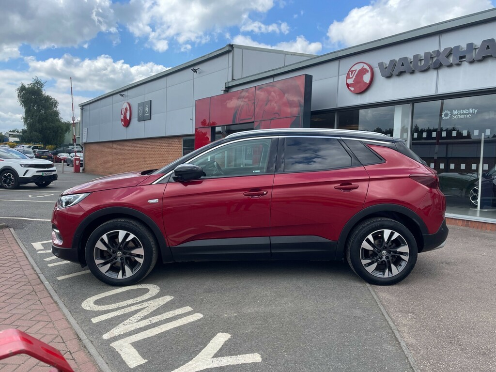 Vauxhall Grandland X Sport Nav 1.2T 130Ps DV68MWG Red #2