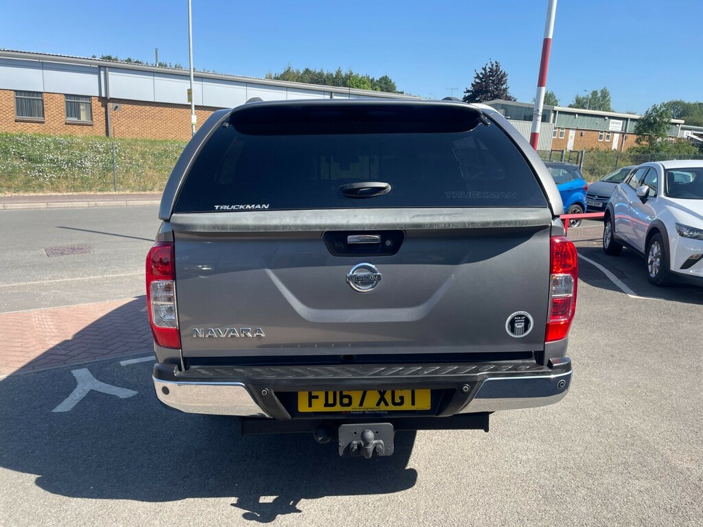 Nissan Navara Tekna 2.3 Dci 190Ps 4X4 With Canopy - No Grey #6