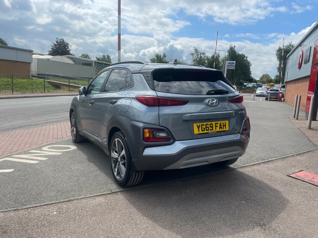 Hyundai Kona Premium Se 1.0T Gdi 120Ps YG69FAH Silver #3