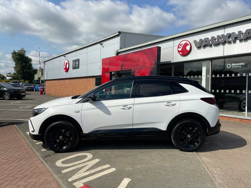 Vauxhall Grandland Gs Line 1.2T 130Ps White #2
