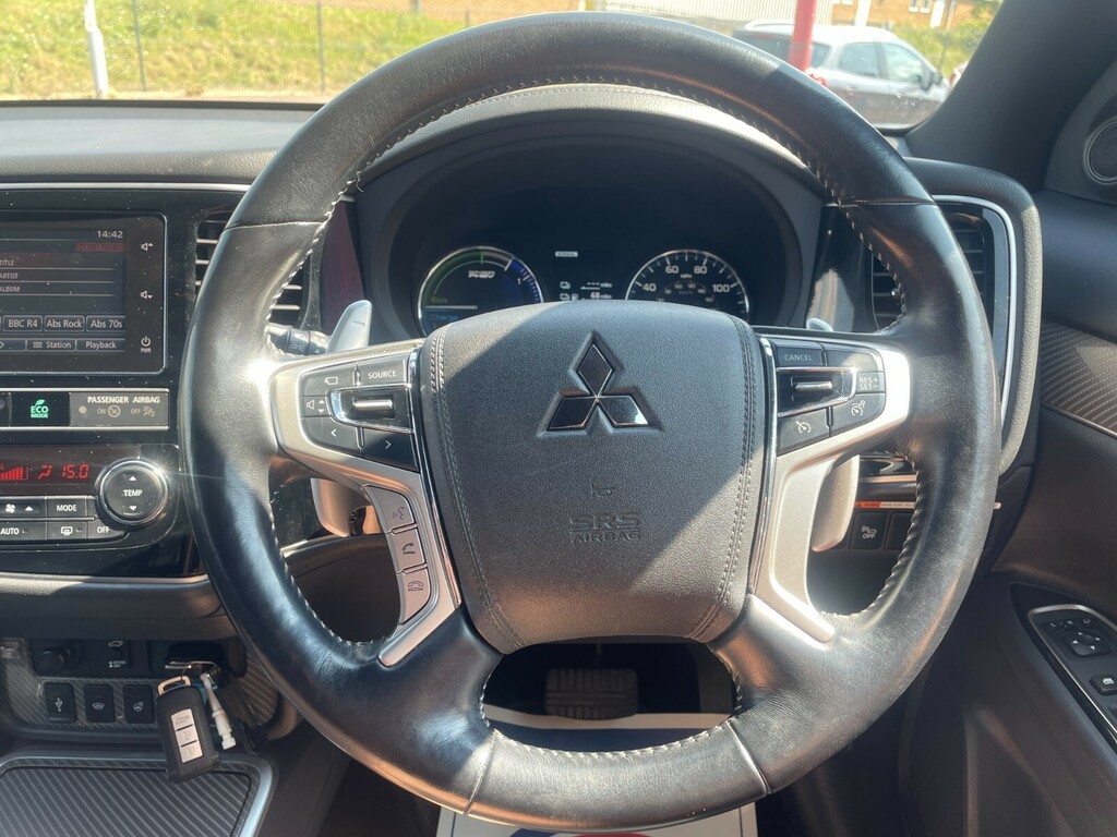 Mitsubishi Outlander 4H 2.4H Twinmotor 13.8Kwh Phev 209Ps Cvt Black #6
