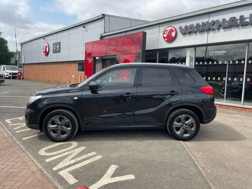 Suzuki Vitara Sz-t 1.6 120Ps With Rugged Pack BL67TLV Black #2