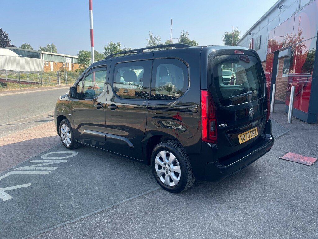 Vauxhall Combo Life Energy 1.5 Turbo D 130Ps Black #3