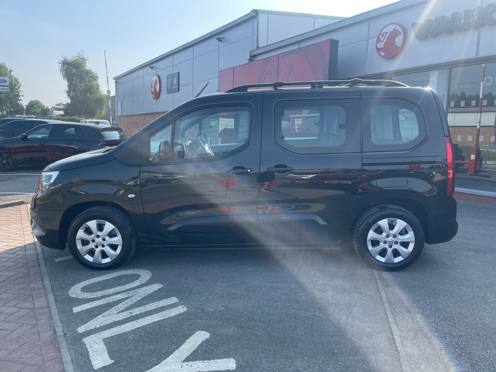 Vauxhall Combo Life Energy 1.5 Turbo D 130Ps Black #2