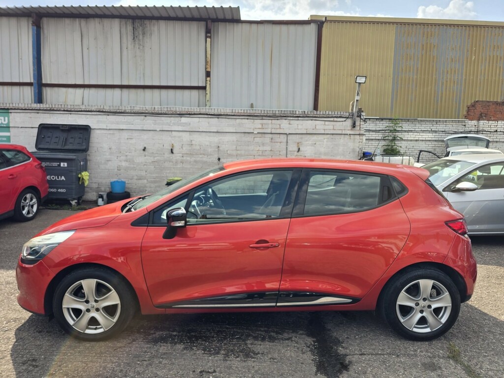 Renault Clio Hatchback 0.9 Dynamique Medianav Eco Tce 90 Stop HK14LRY Red #6