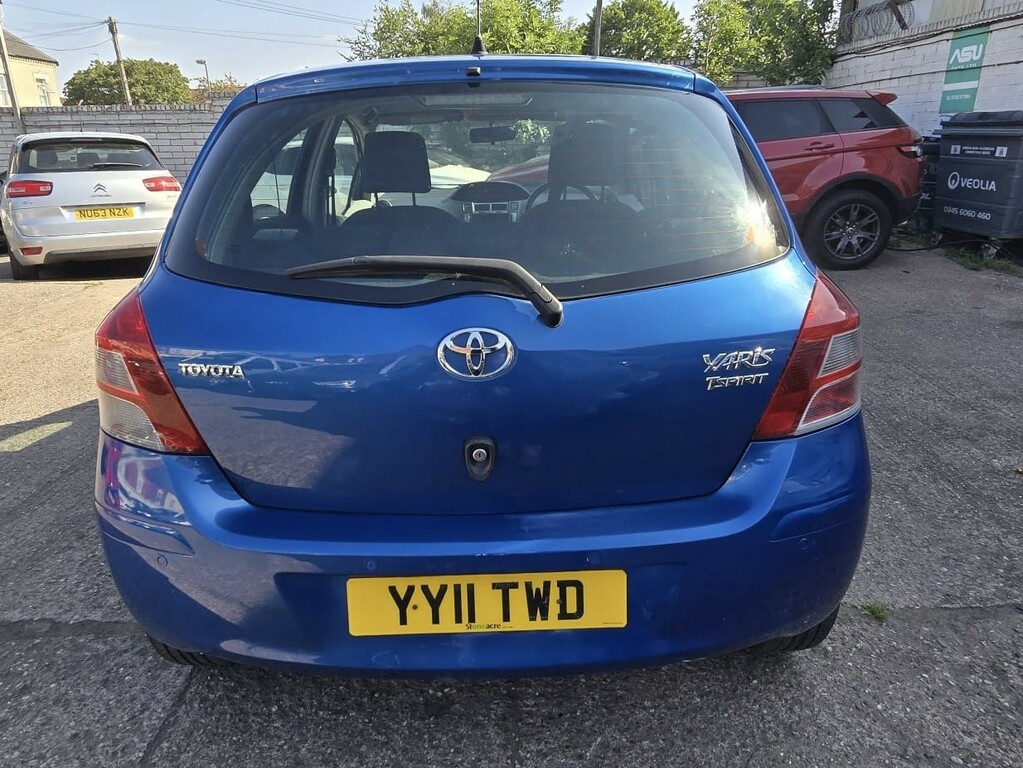 Toyota Yaris Hatchback 1.0 Vvt-i T Spirit 201111 Blue #4