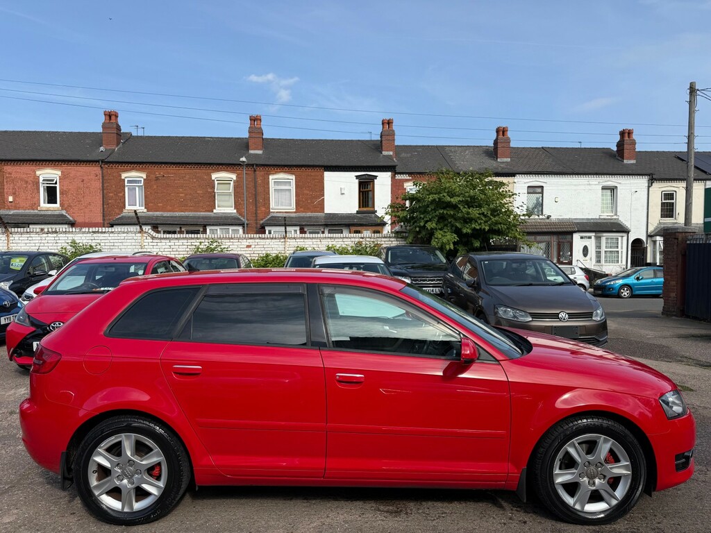 Audi A3 Hatchback 1.4 Tfsi S Line 201313 Red #2