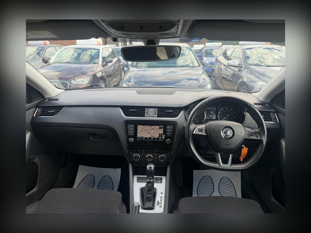 Skoda Octavia 2.0 Tfsi Vrs Dsg Euro 6 Ss Snav Yellow #11