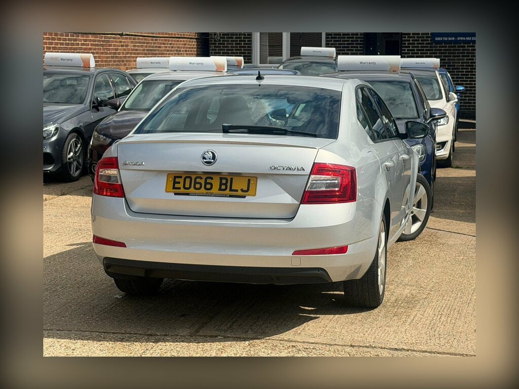 Skoda Octavia 2.0 Tfsi Vrs Dsg Euro 6 Ss Snav Yellow #8