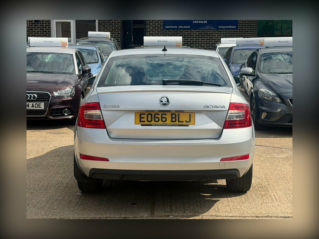 Skoda Octavia 2.0 Tfsi Vrs Dsg Euro 6 Ss Snav Yellow #7