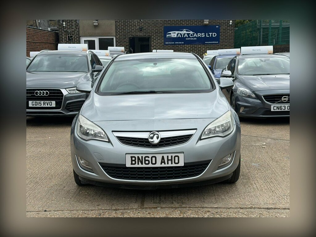 Vauxhall Astra 1.4 16V Exclusiv Euro 5 Silver #3