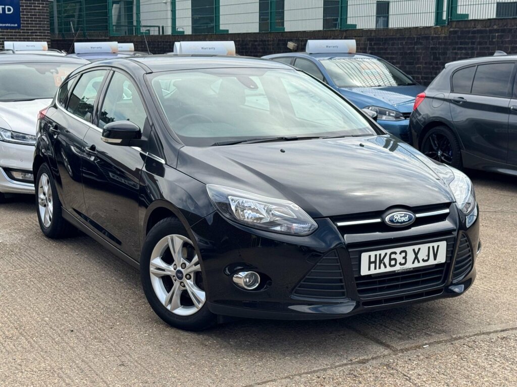 Ford Focus 1.6 Zetec Powershift Euro 5 Black