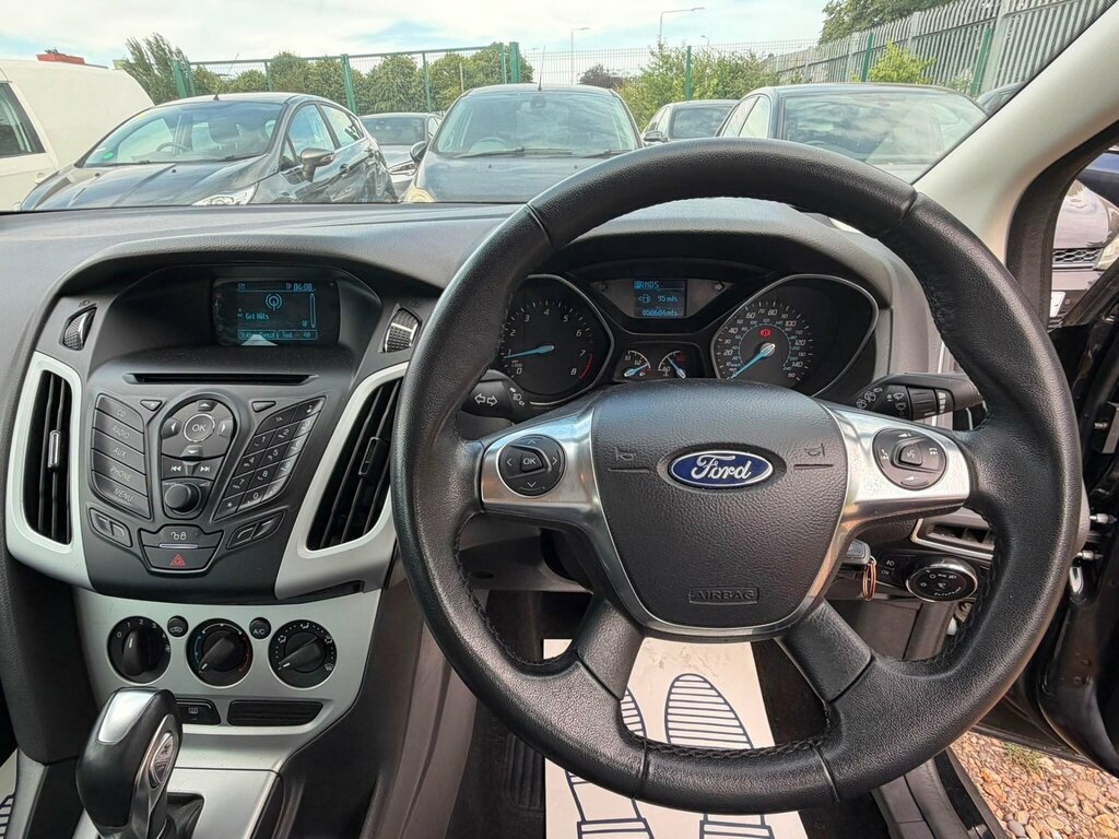 Ford Focus 1.0 Zetec S 2014,18Alloys,56mpg,30 Road Tax,bluet Red #10