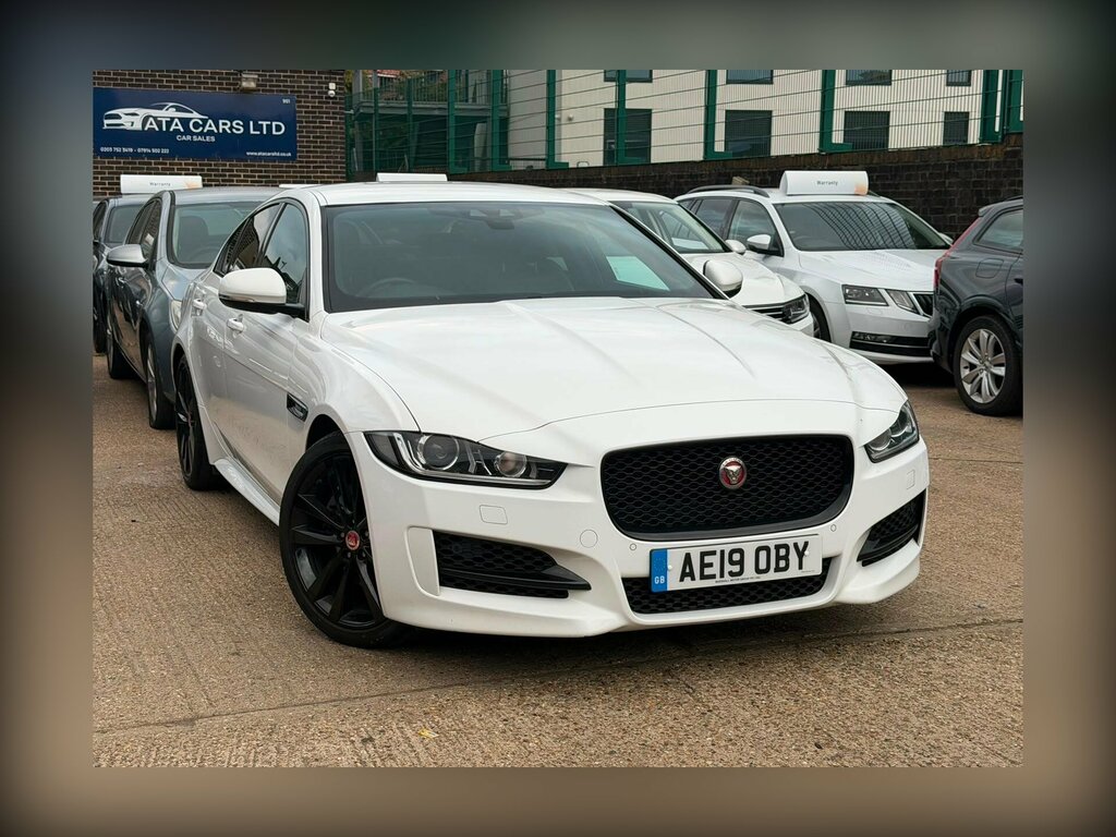 Jaguar XE 2.0D R-sport Euro 6 Ss White