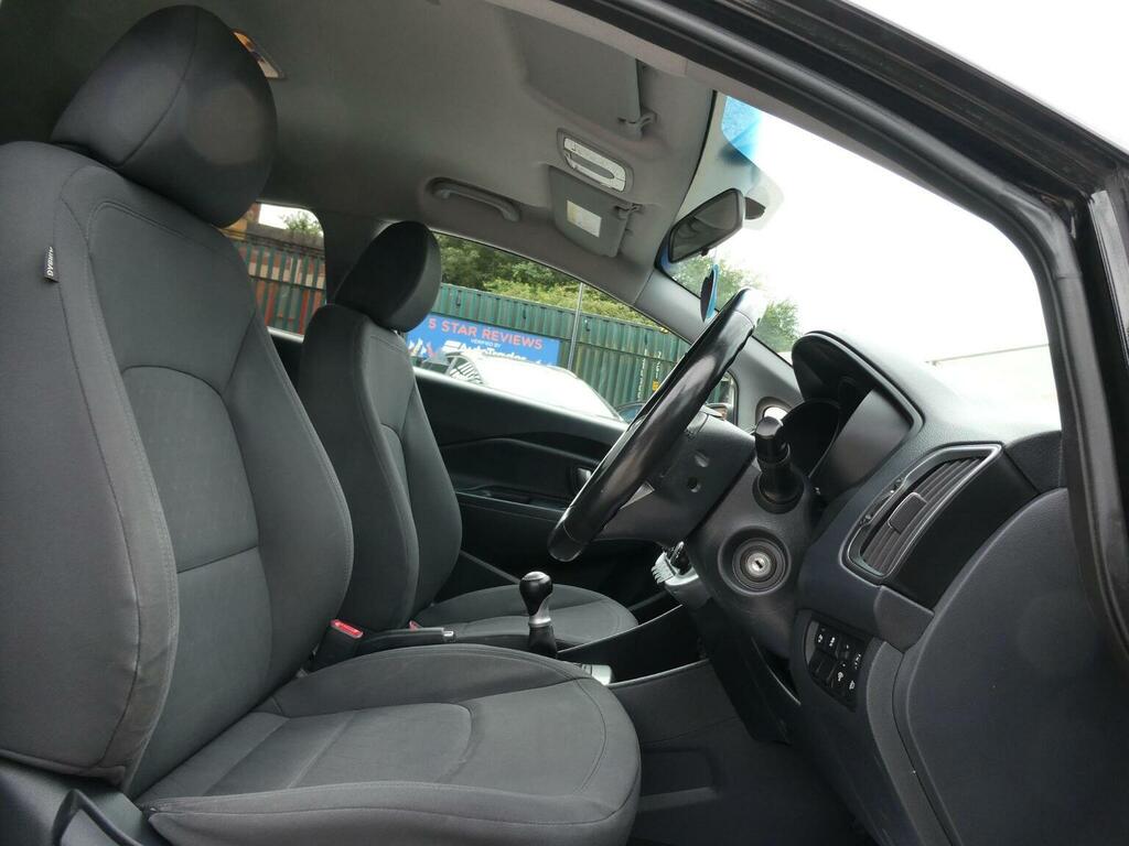 Kia RIO 1.25 Sr7 Euro 6 Black #4