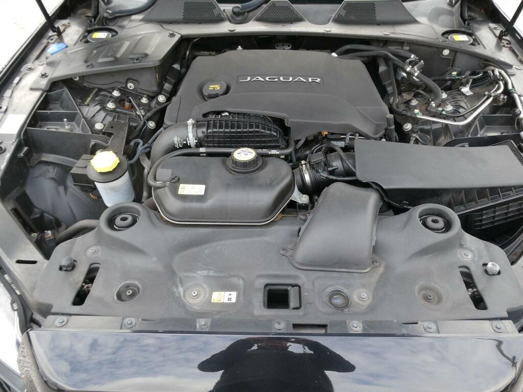 Jaguar XJ 3.0D V6 Portfolio Saloon Euro 5 S Blue #61