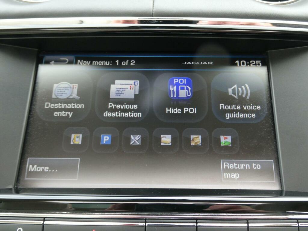 Jaguar XJ 3.0D V6 Portfolio Saloon Euro 5 S Blue #17