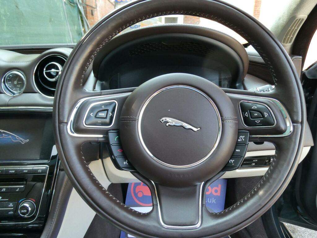 Jaguar XJ 3.0D V6 Portfolio Euro 5 Ss Green #5