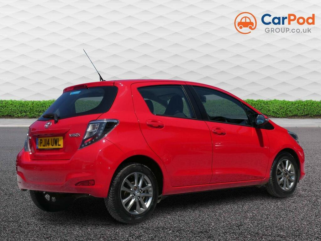 Toyota Yaris 1.33 Dual Vvt-i Icon Plus Euro 5 Red #3
