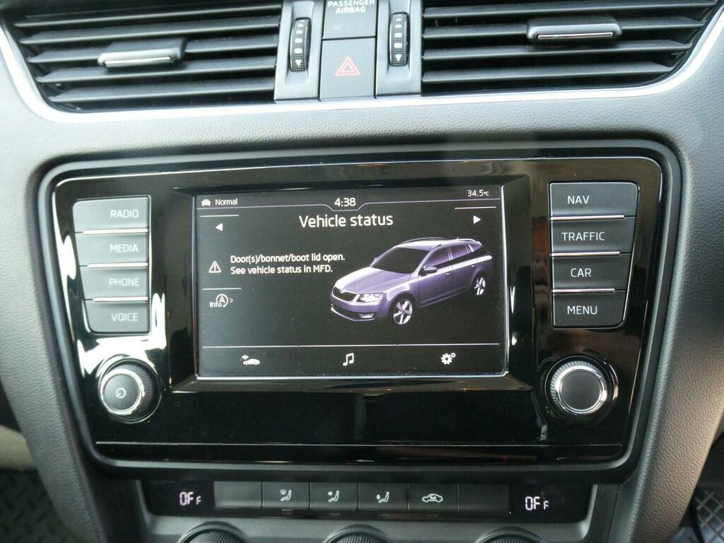 Skoda Octavia Hatchback Black #21
