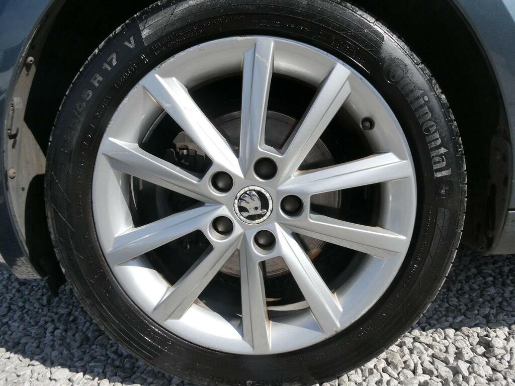 Skoda Octavia Hatchback Black #39