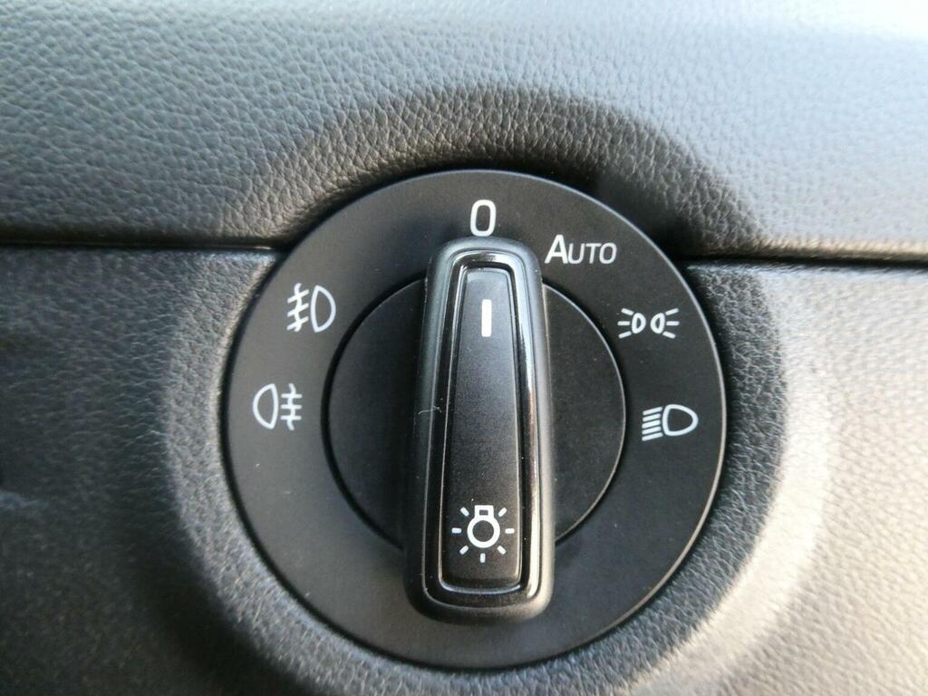 Skoda Octavia Hatchback Black #30