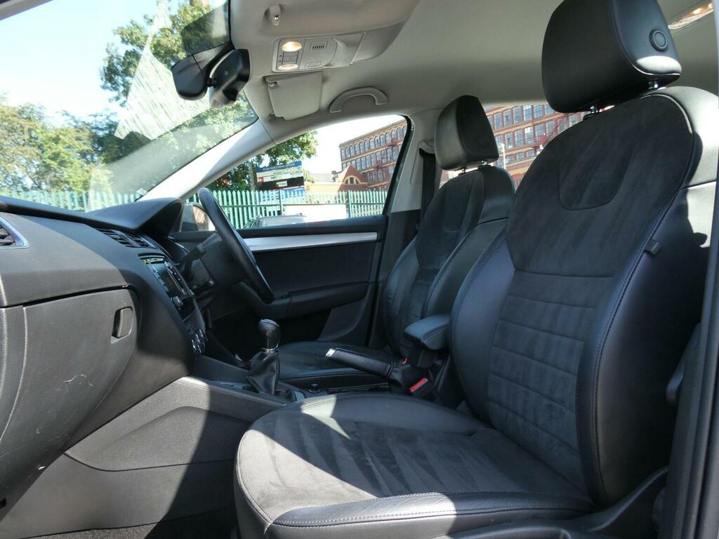 Skoda Octavia Hatchback Black #19