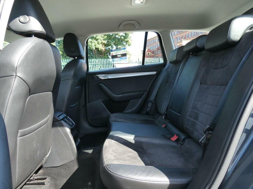 Skoda Octavia Hatchback Black #24