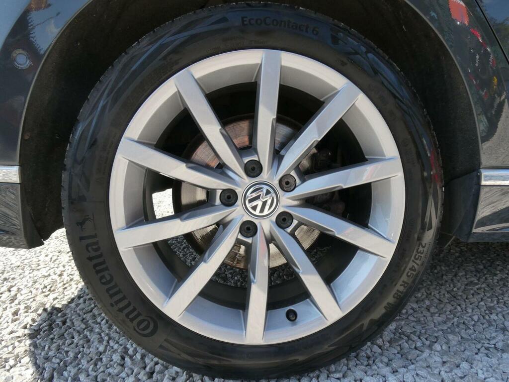 Volkswagen Passat 2017 Black #41