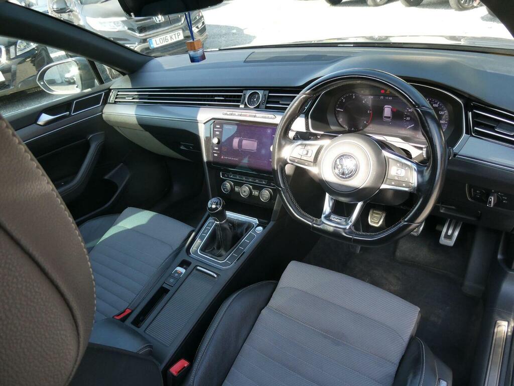 Volkswagen Passat 2.0 Tdi R-line Euro 6 Ss Grey #2