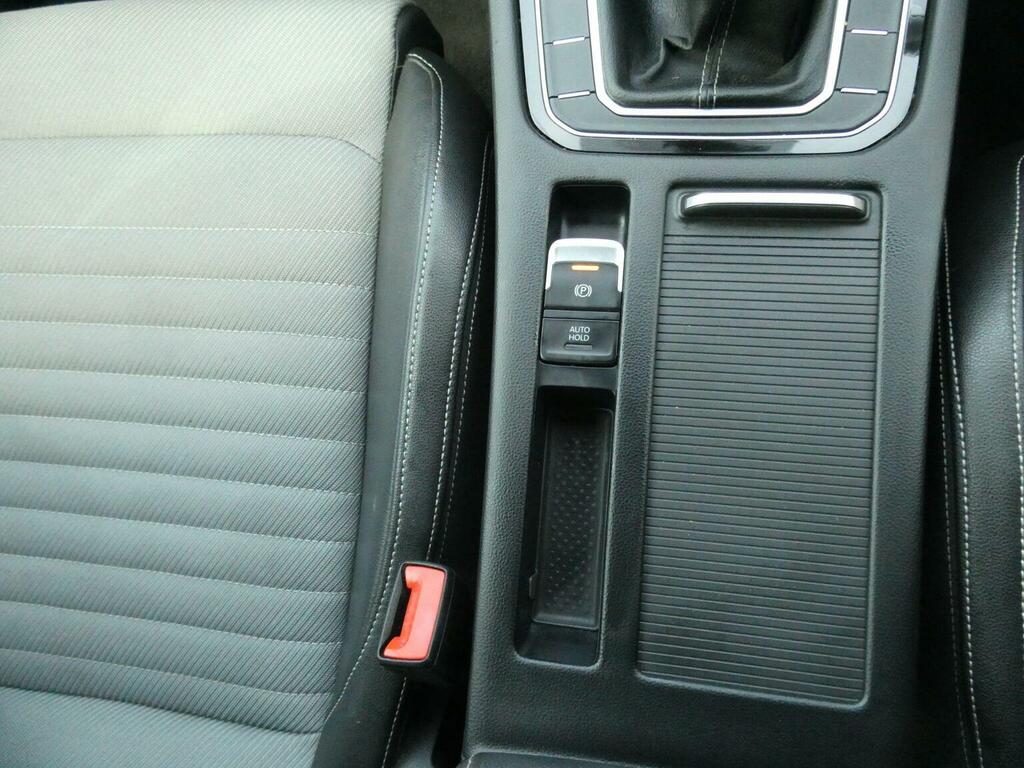 Volkswagen Passat 2017 Black #32
