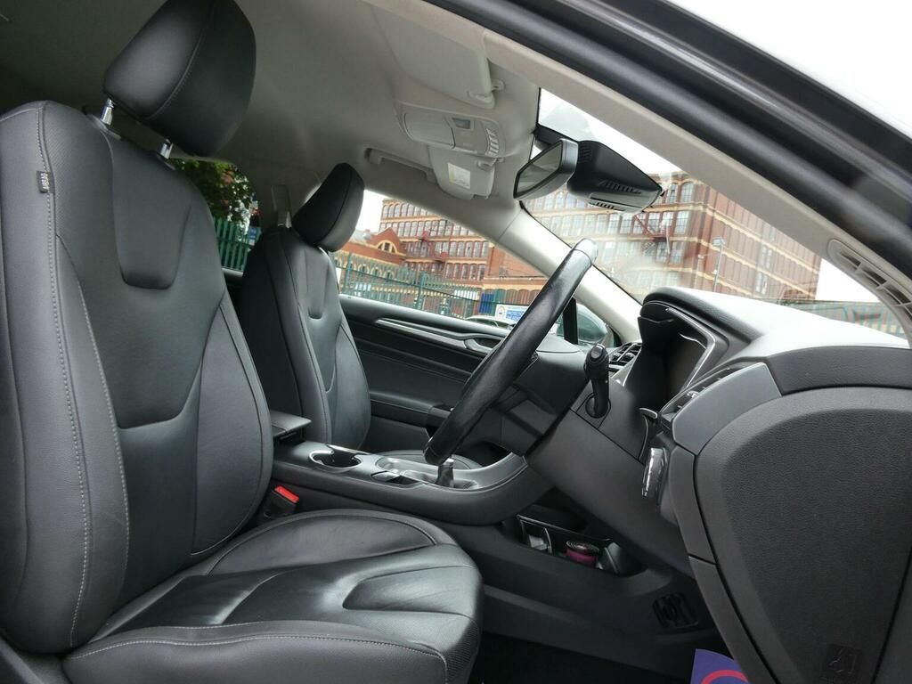 Ford Mondeo 2.0 Tdci Titanium Euro 6 Ss Grey #4