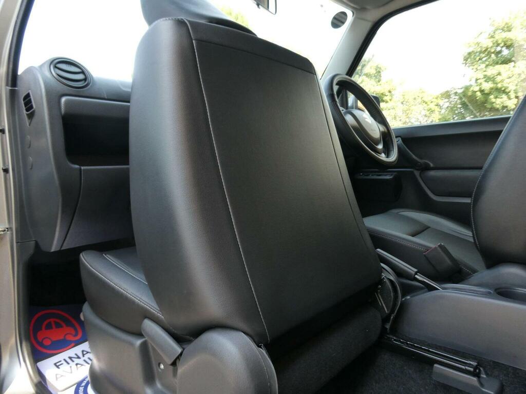Suzuki Jimny Black #25