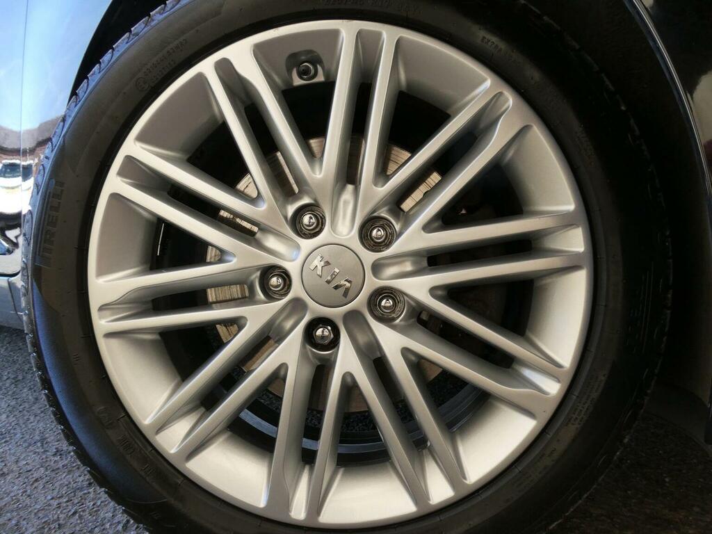 Kia Carens 3 Silver #51