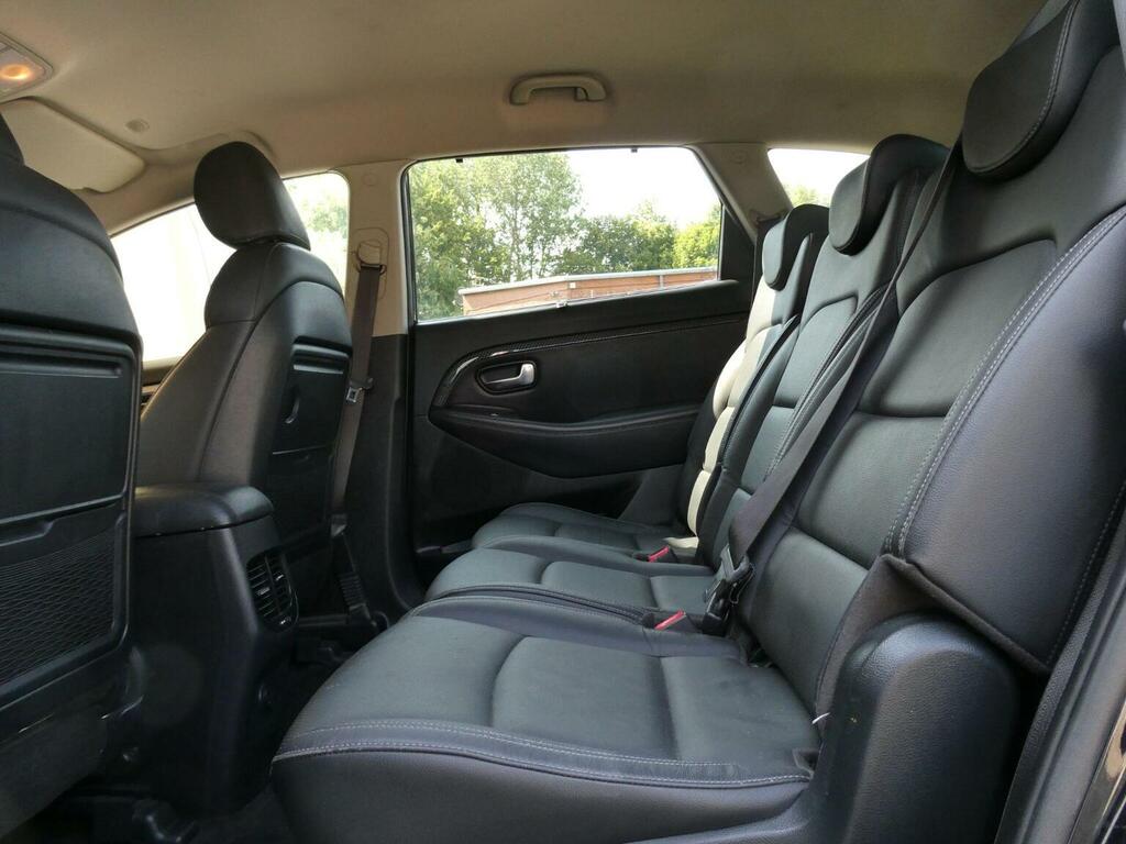 Kia Carens 3 Silver #30