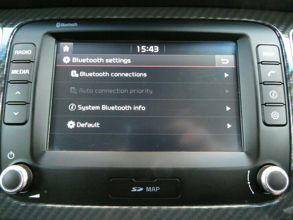 Kia Carens 3 Silver #23