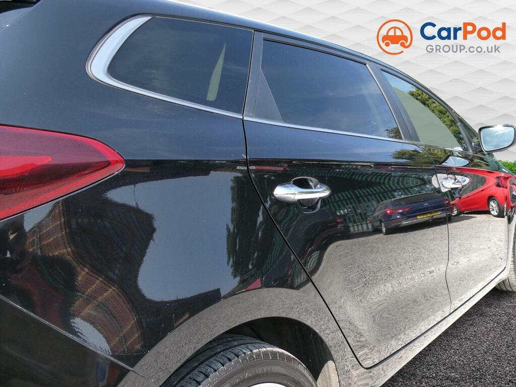 Kia Carens 3 Silver #57