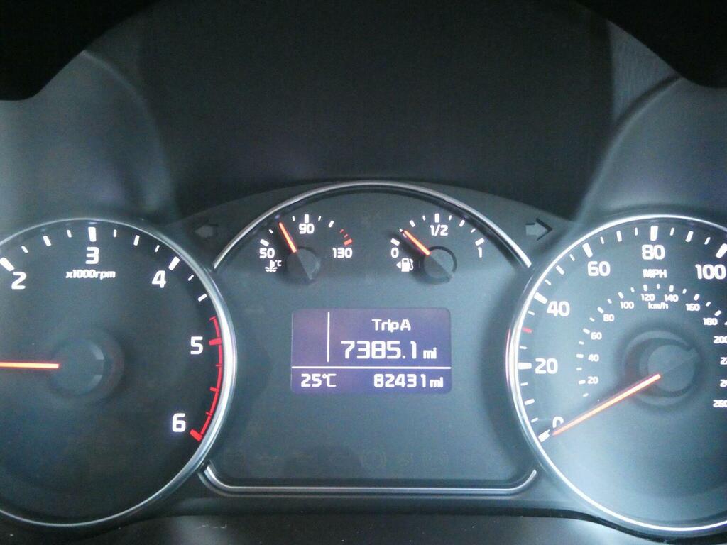 Kia Carens 3 Silver #29